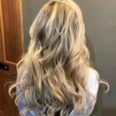 AFTER Gorgeous hair extensions, back-view